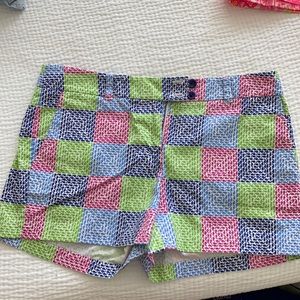 Vineyard Vines shorts